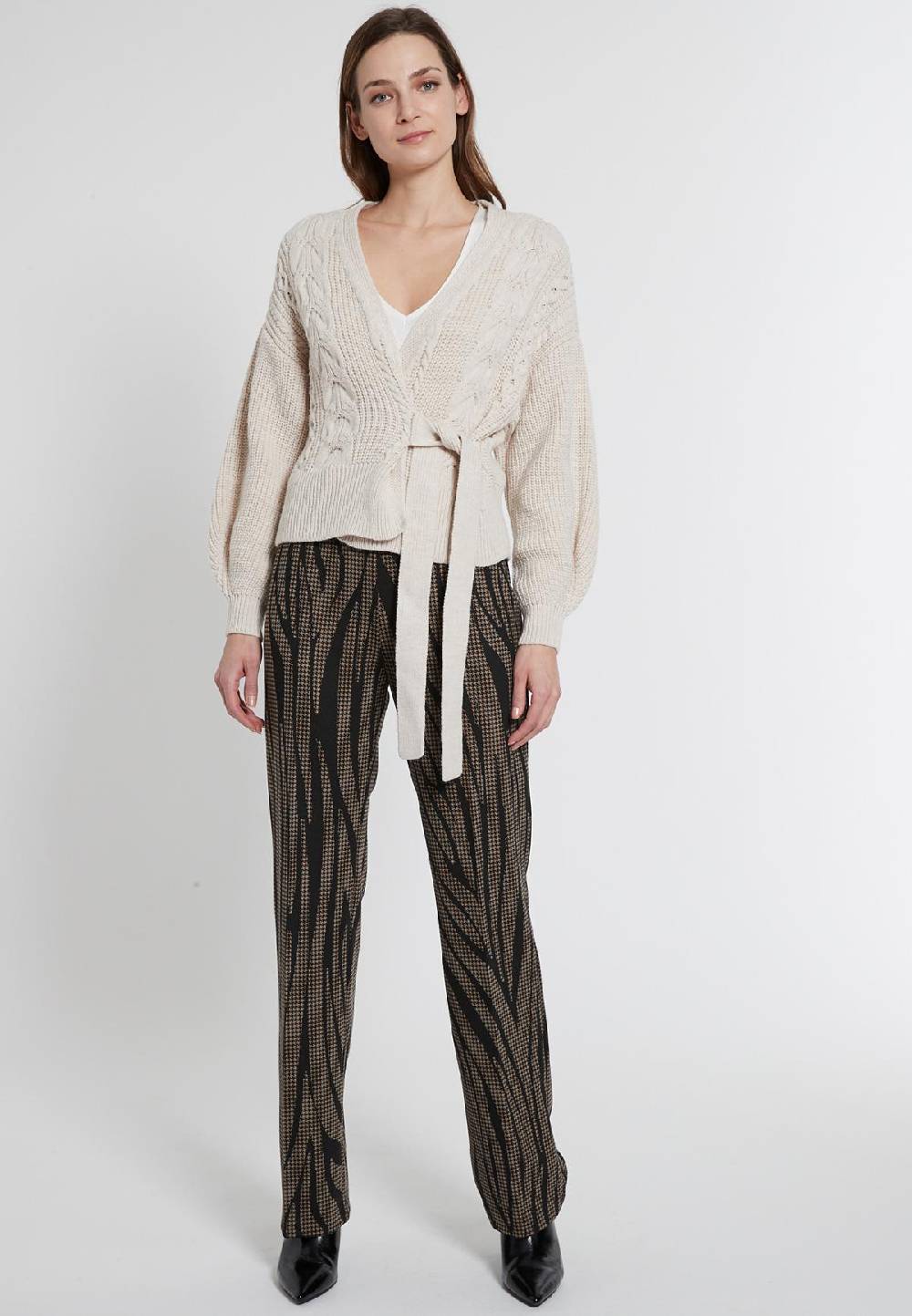 Ana Alcazar Strickjacke Evijya 2025