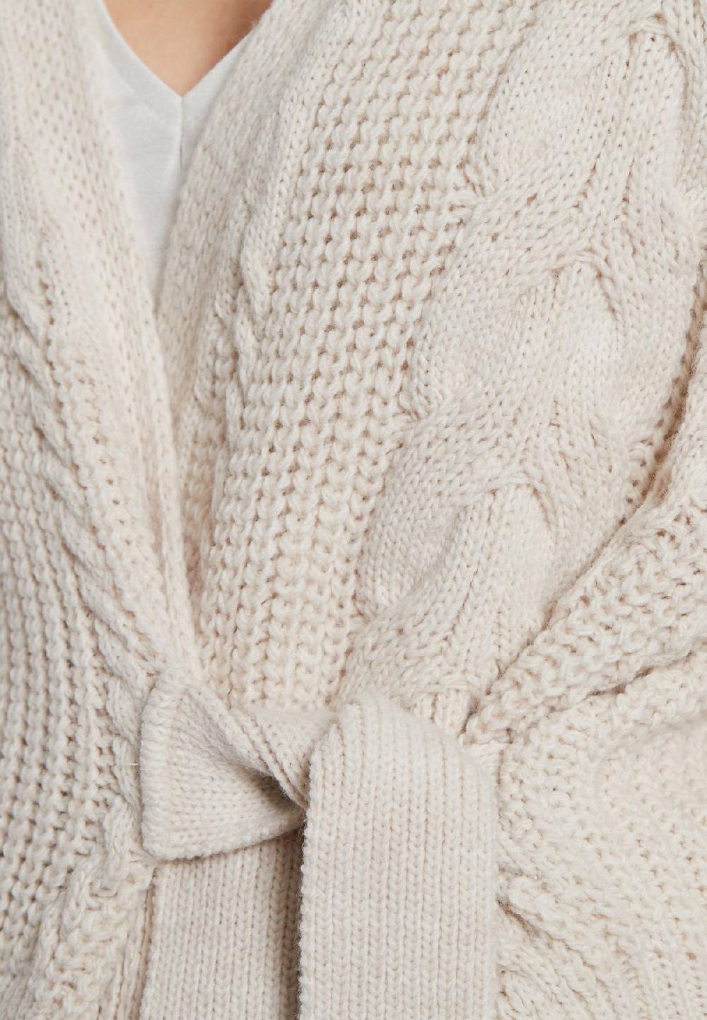 Ana Alcazar Strickjacke Evijya 2025