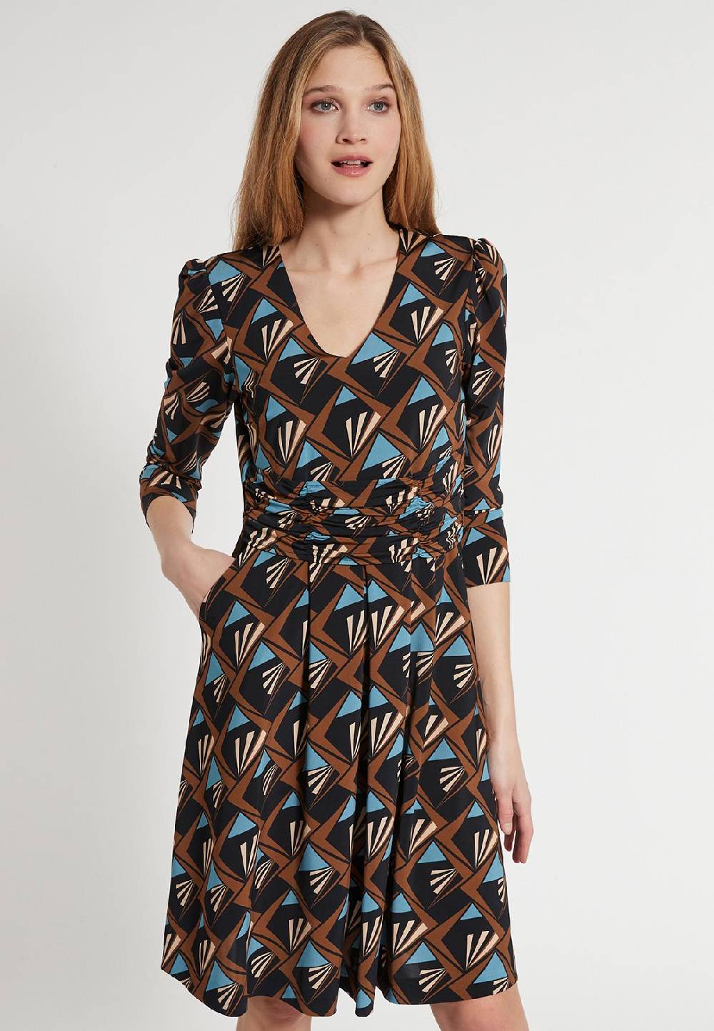Ana Alcazar Tailliertes Kleid Esadia Kostenloser Versand