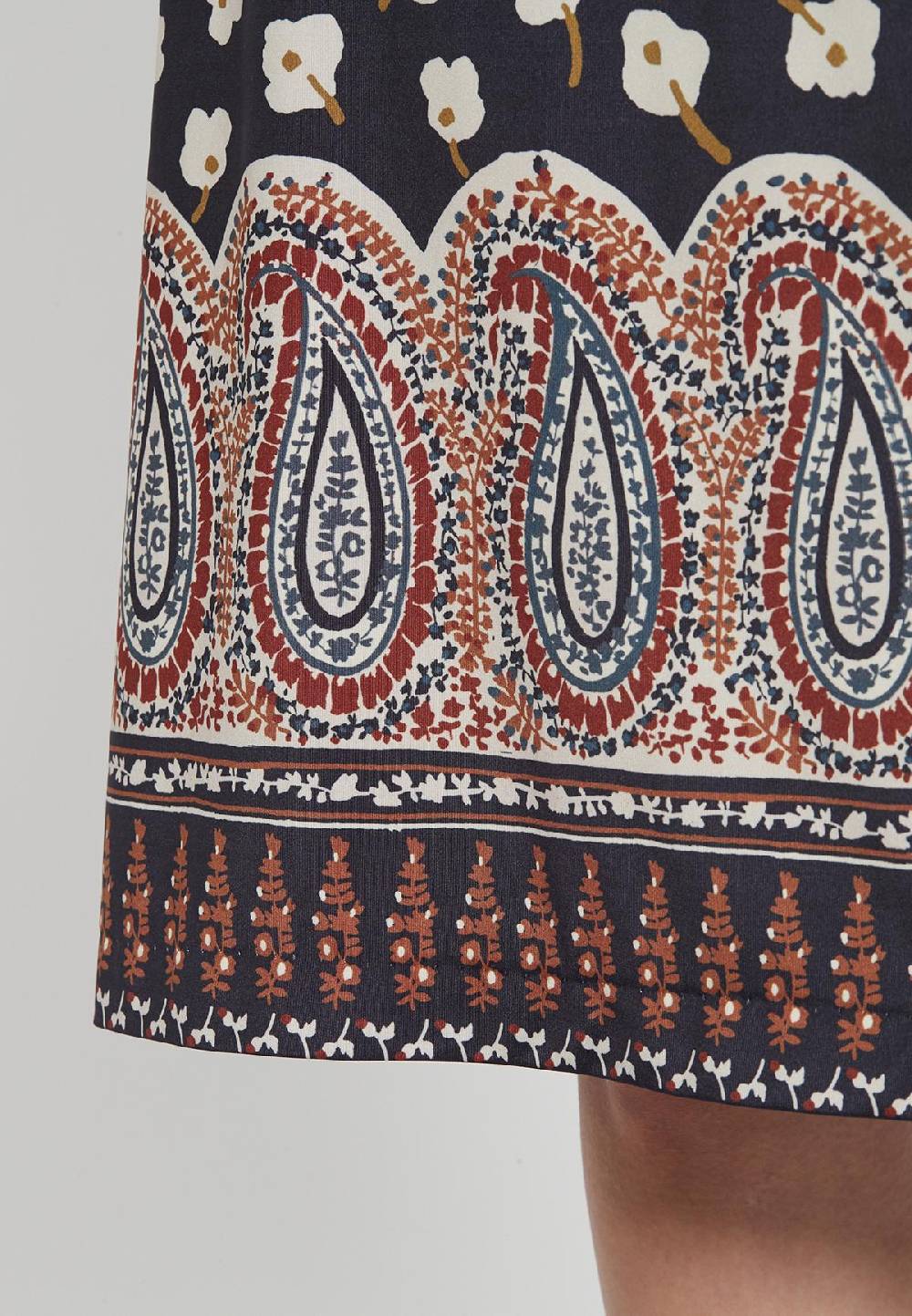 Ana Alcazar Empirekleid Epunia Rabatt