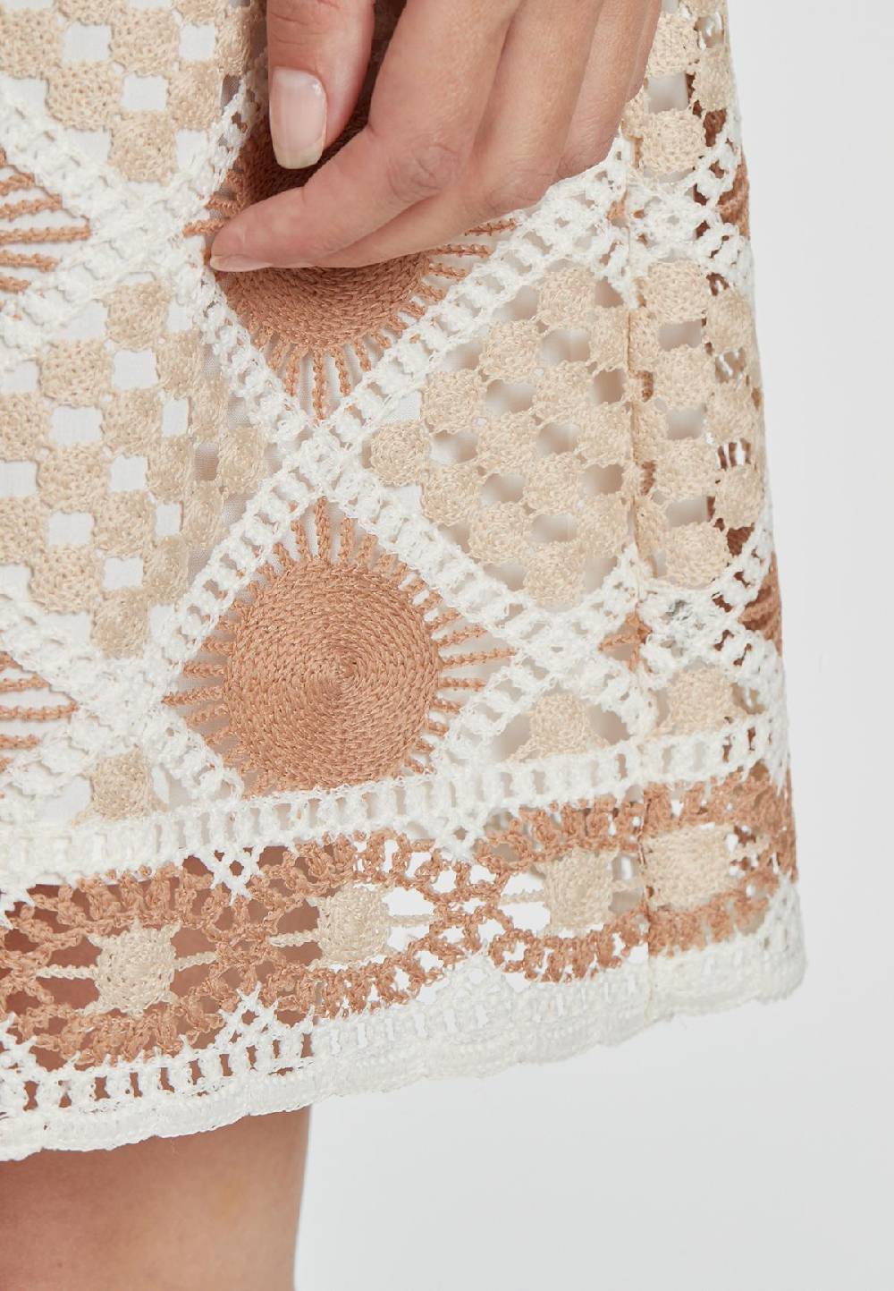 Ana Alcazar Häkelkleid Kabene Osterangebot