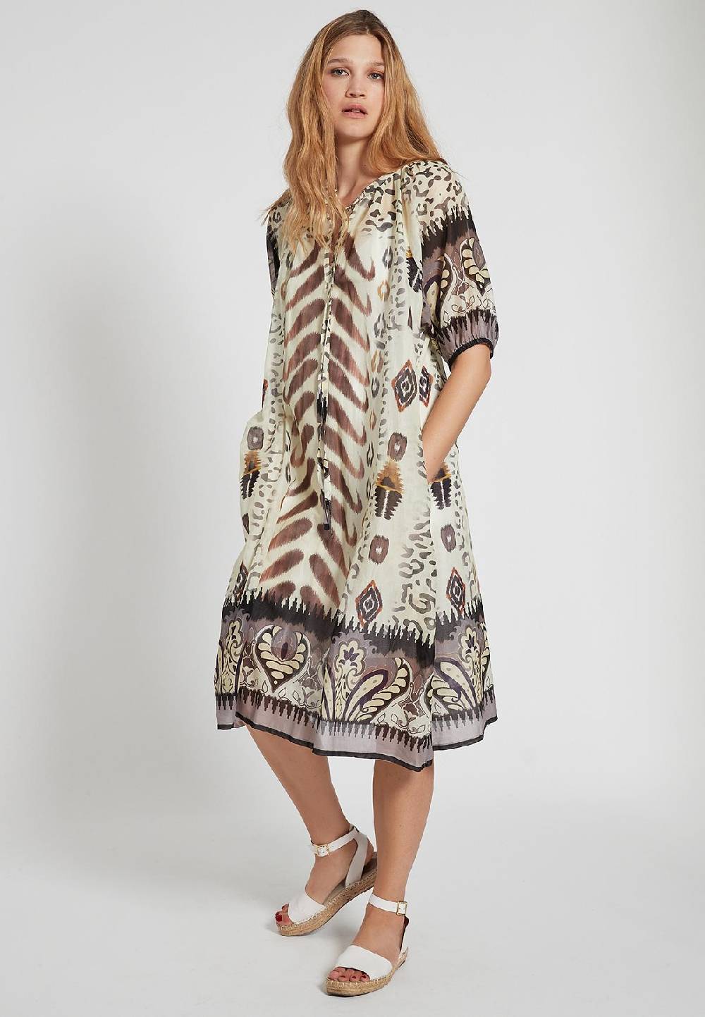 Ana Alcazar Midikleid Fara Neueste Mode
