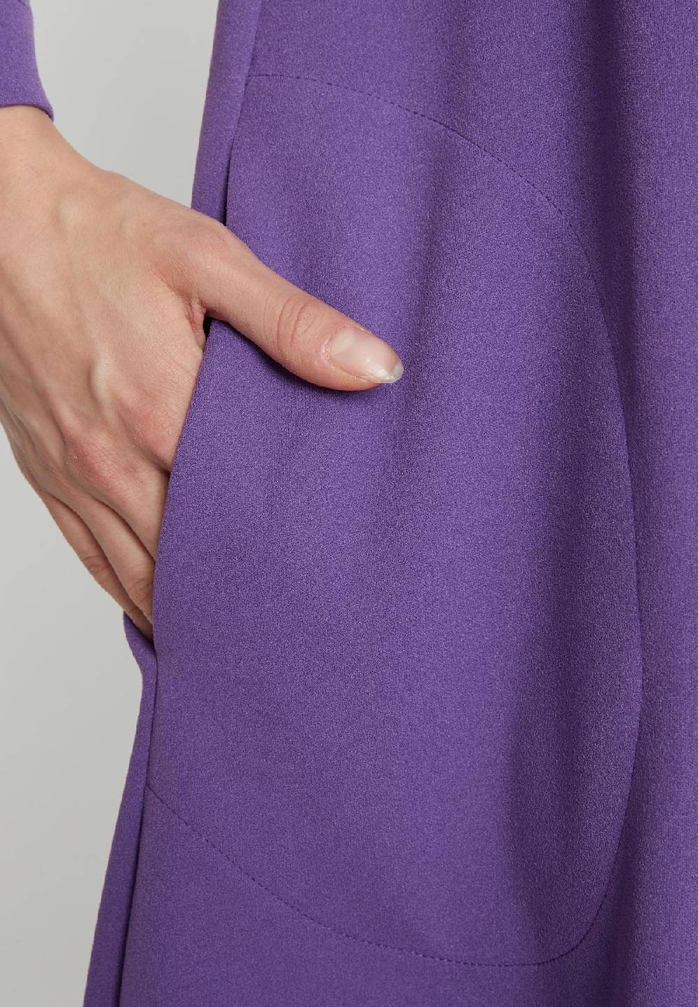 Ana Alcazar Cut Out Kleid Okara Zeitbegrenzte Promotion