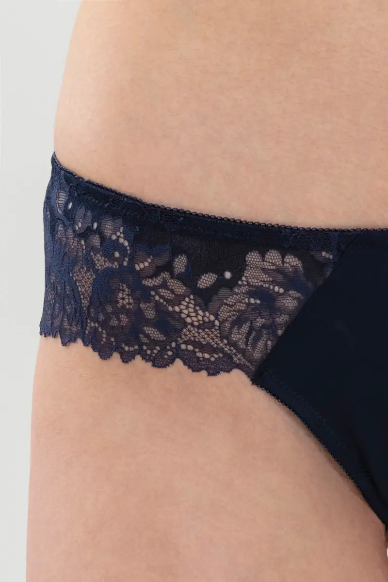 Merxx String Serie Luxurious Saisonale Angebote