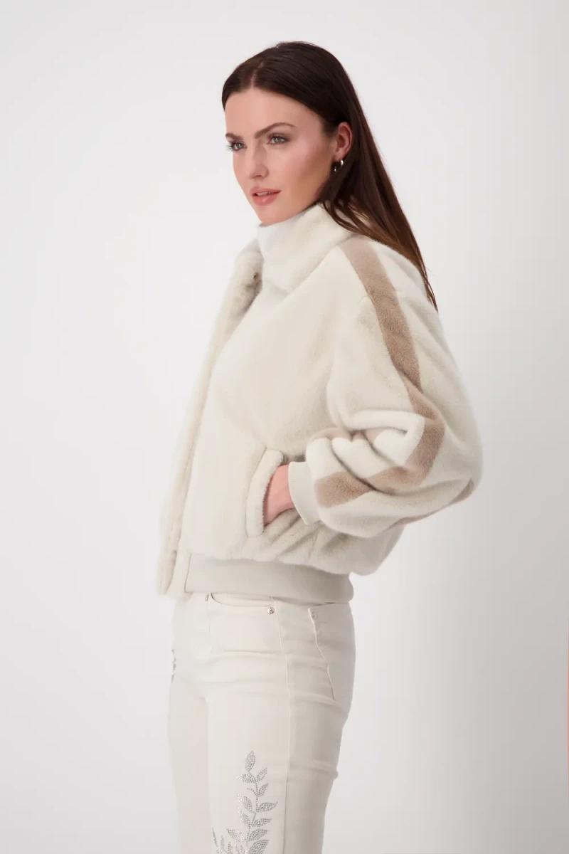 Monari Flauschige Jacke 2025
