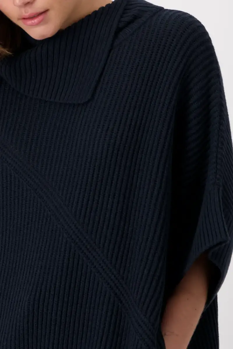 Monari Poncho Pullover Im Verkauf