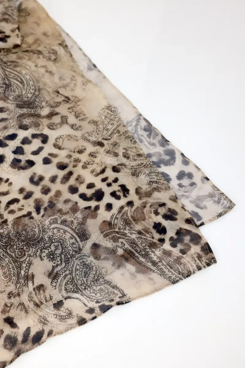 Monari Leichter Schal mit Leo Paisleymuster Günstig kaufen