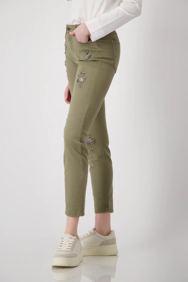 Monari Destroyed Jeans mit Schmuck Im Verkauf