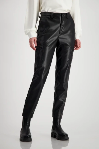 Monari Shirt mit glitzerndem Taschen Print Angebote