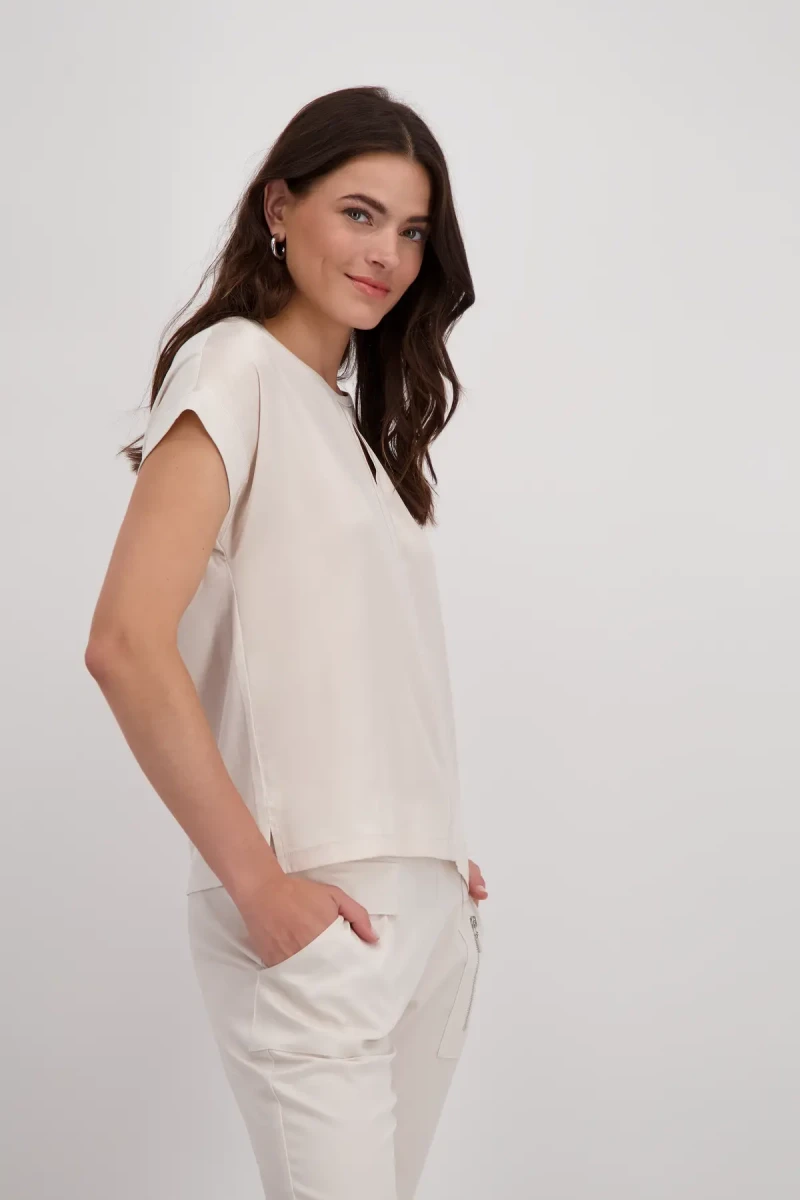 Monari Blusenshirt mit Cut-Out Auslauf