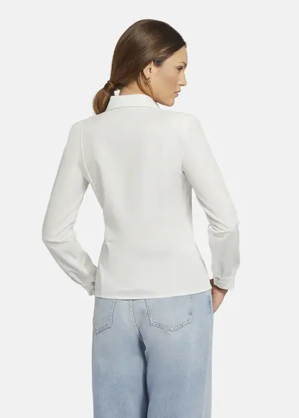 Nicowa Fitted shirt with shoulder pads - CAMIWA in WHITEarticle number NC9A22404011E-004 Muttertagsangebot