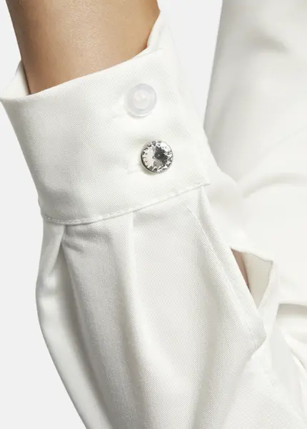 Nicowa Fitted shirt with shoulder pads - CAMIWA in WHITEarticle number NC9A22404011E-004 Muttertagsangebot