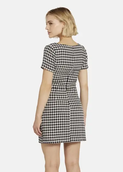 Nicowa Sheath bouclé dress VANTREA in BLACK MULTICOLORarticle number NC8A22509019E-002 Großer Ausverkauf