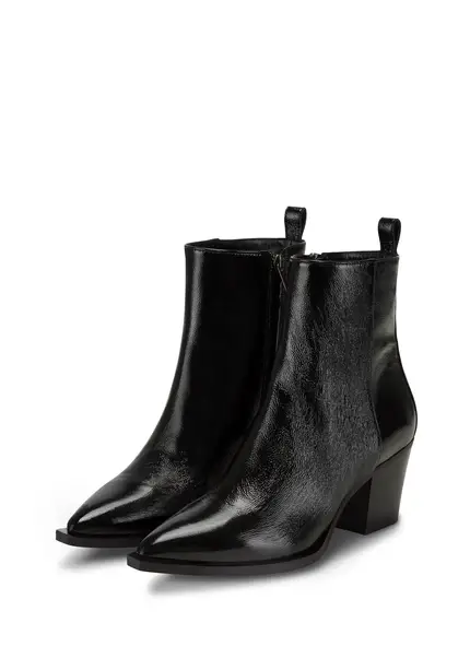 Nicowa Plain ankle boots PIAWOLO in BLACK PATENTarticle number NC8A21502019E-002 Osterangebot