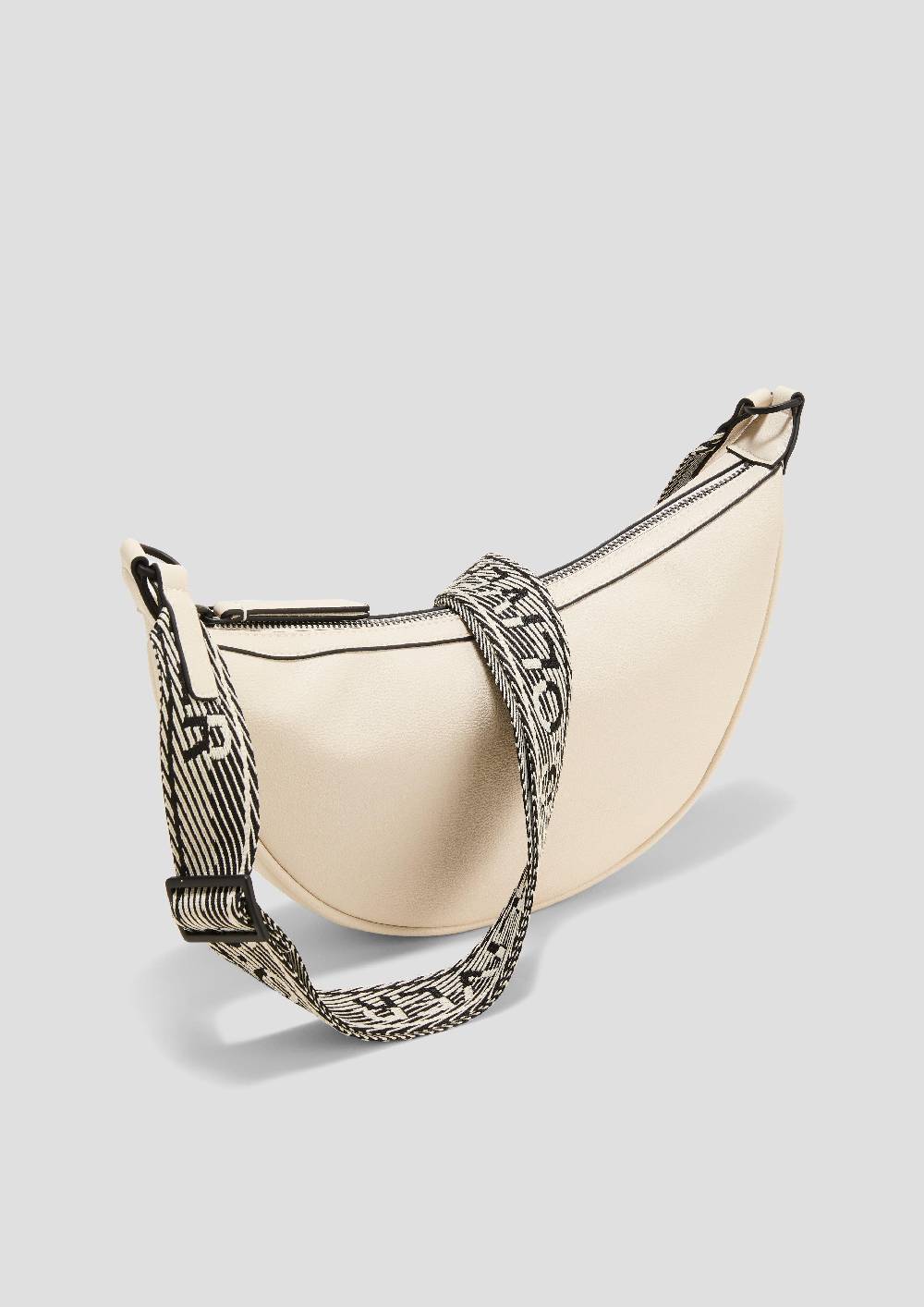 s.Oliver Crossbody-Bag mit Logo-Tragegurt Online