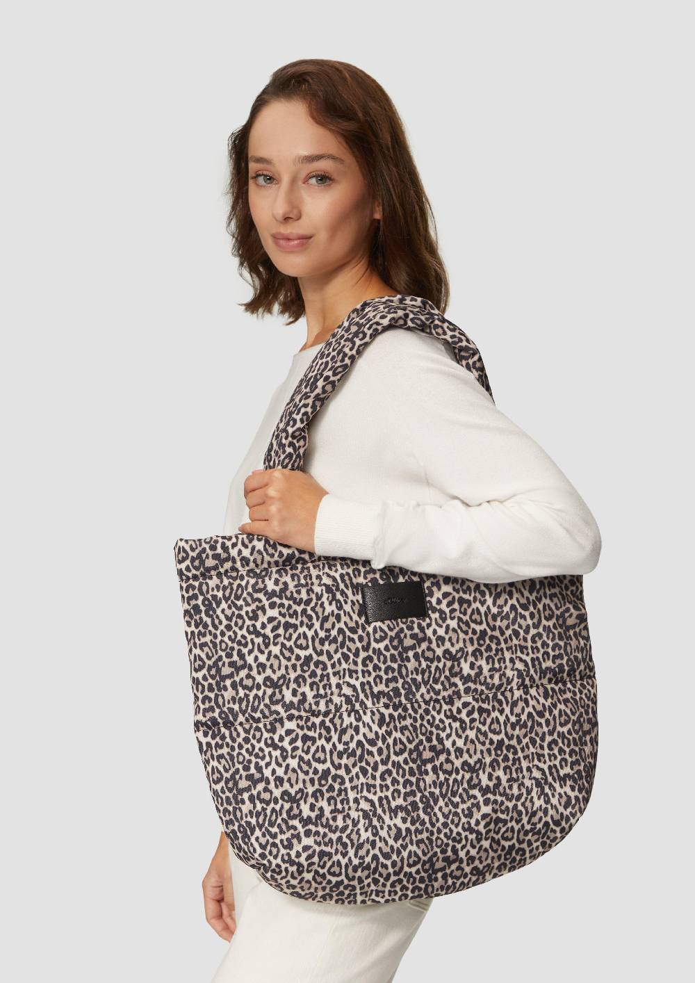 s.Oliver Großer Shopper mit Magnetverschluss Angebote