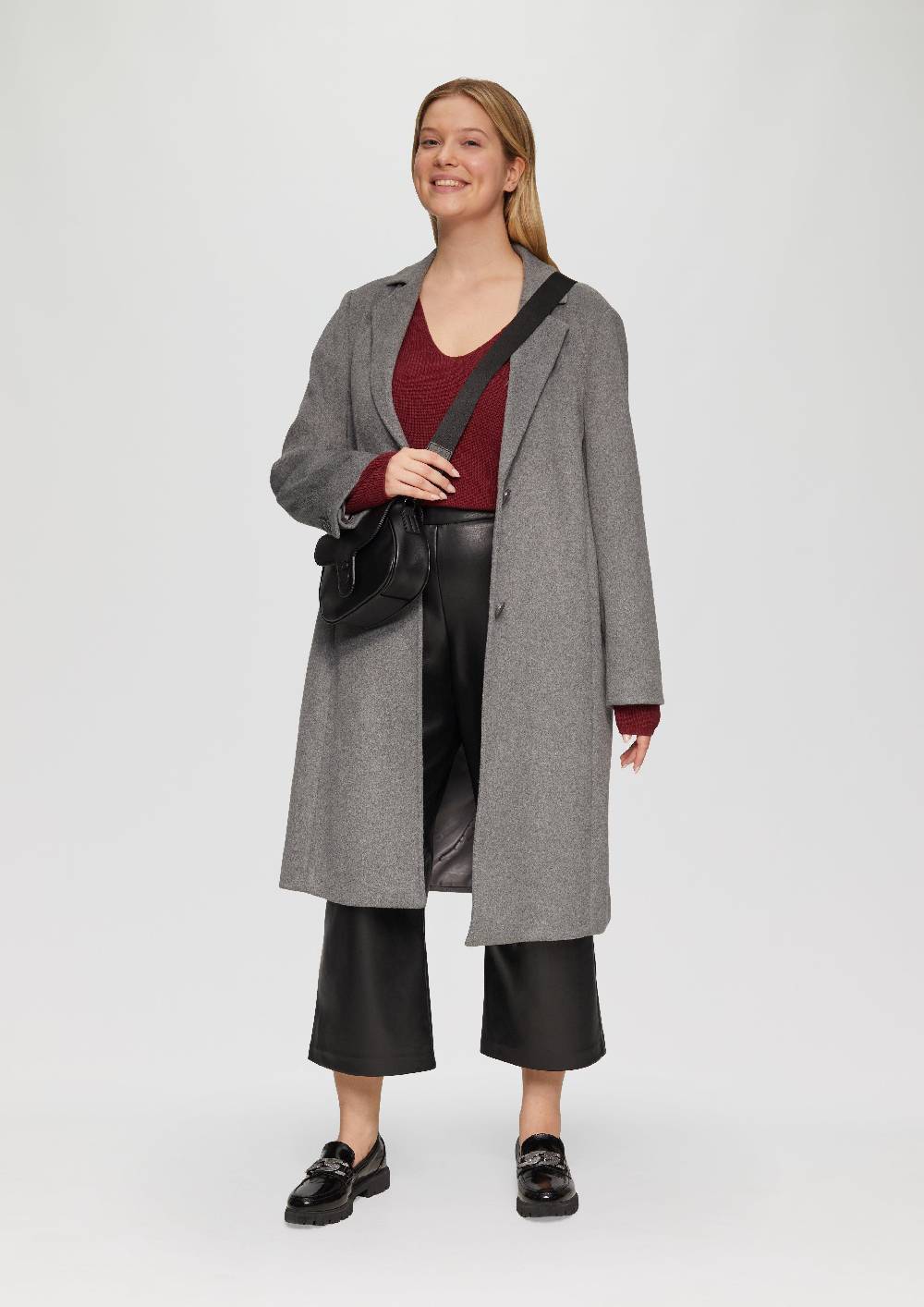 s.Oliver Strickpullover mit V-Ausschnitt im Loose Fit Black Friday