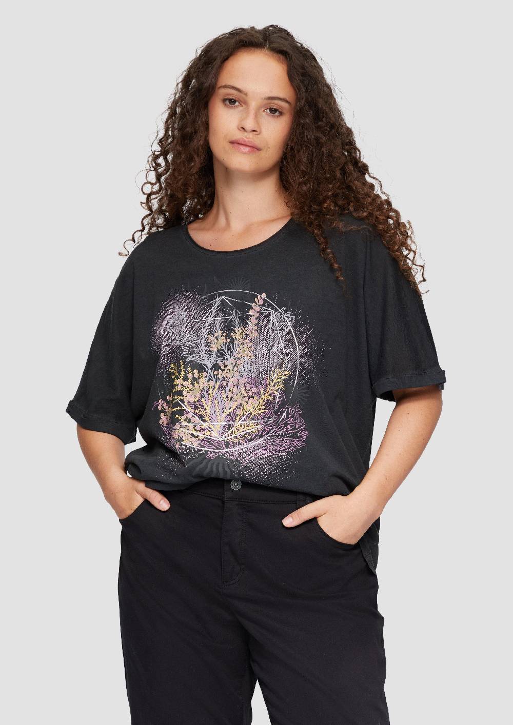 s.Oliver Oversize-Shirt mit Rundhalsausschnitt und Frontprint Riesige Rabatte