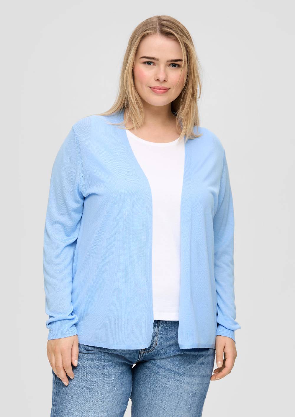 s.Oliver Strickjacke aus Viskose-Stretch mit Rippbündchen Fabrikpreis