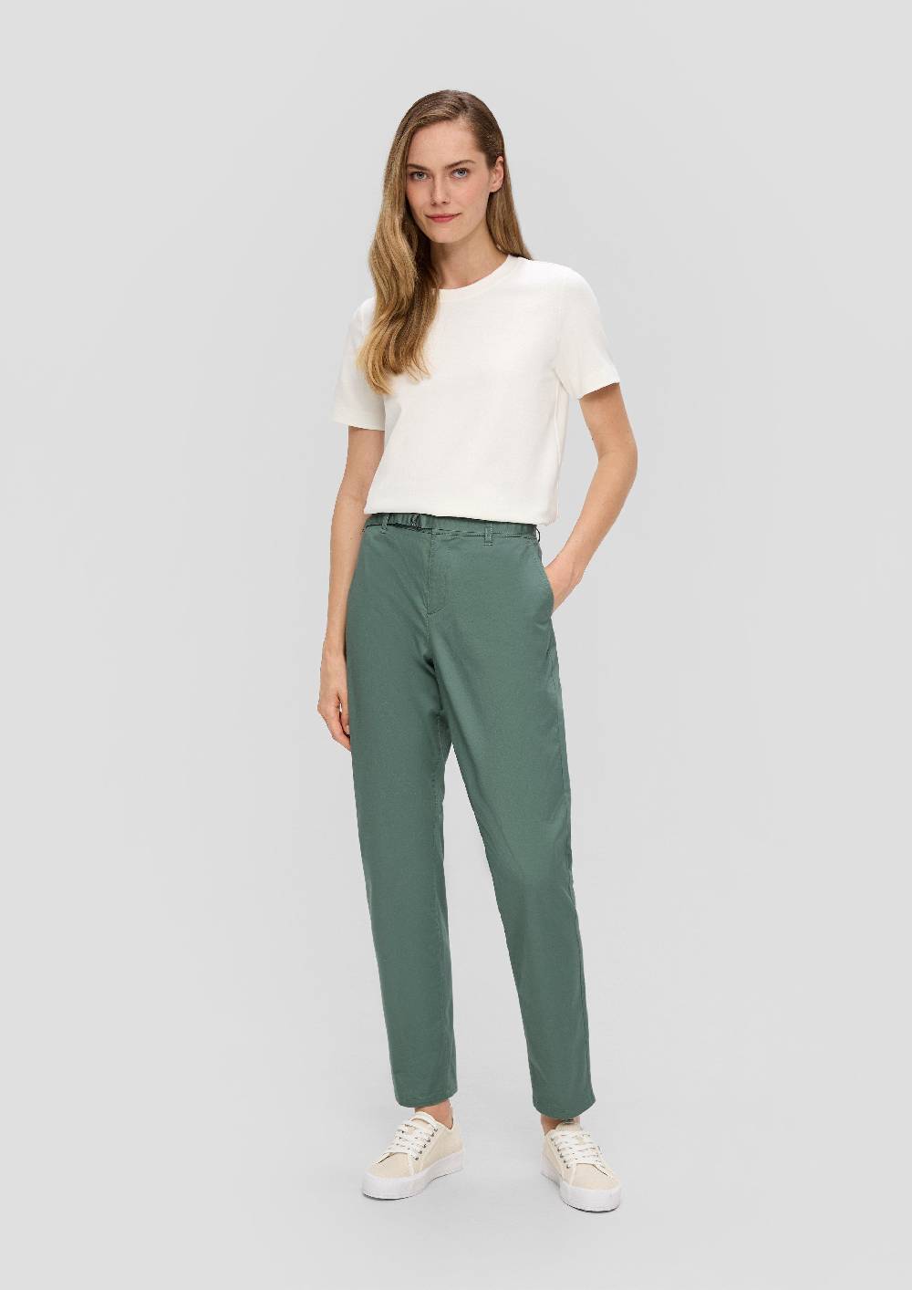 s.Oliver Chino mit Gürtel aus Baumwollstretch Begrenztes Angebot