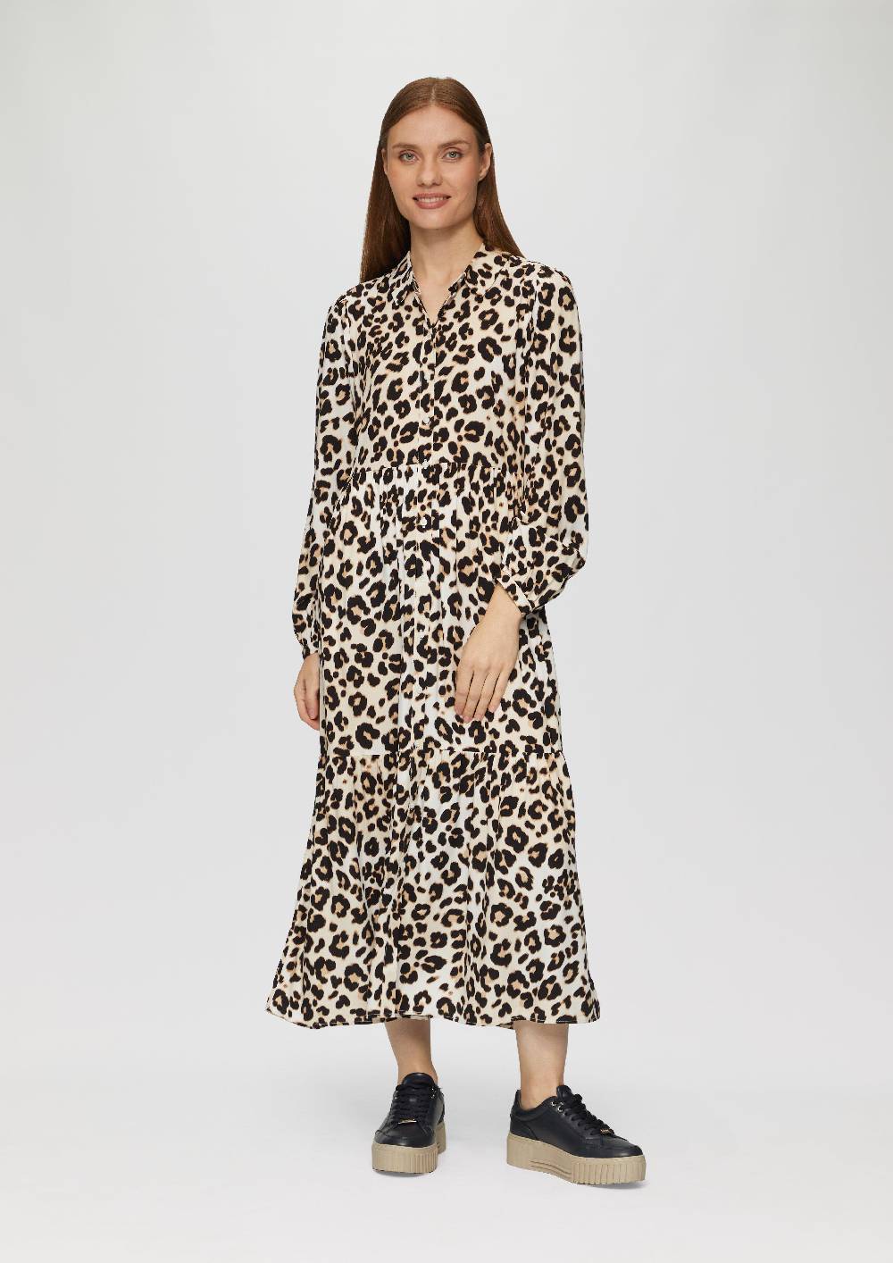 s.Oliver Langes Viskosekleid mit Leo-Muster und Volants Cyber Monday
