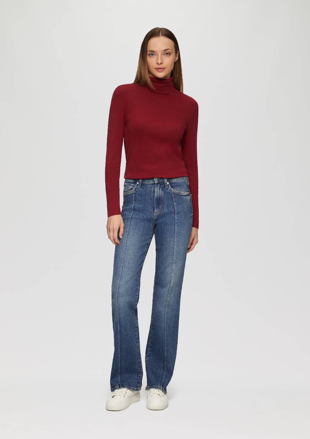 s.Oliver Jeans Flare / Slim Fit / Mid Rise / Flared Leg / mit Nahtdetail Räumungsverkauf