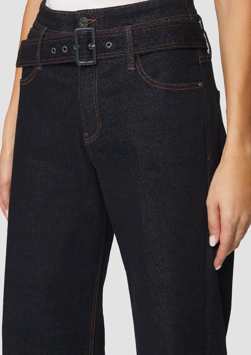 s.Oliver Jeans Suri/Regular Fit/High Rise/Wide Leg / mit Textilgürtel Super Rabatt