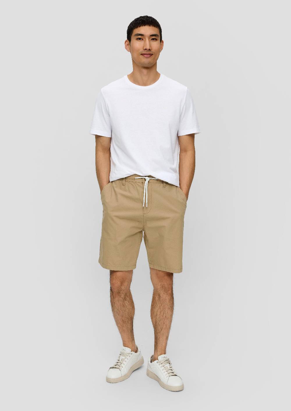 s.Oliver Chino-Shorts im Relaxed Fit mit Elastikbund Jubiläumsangebot
