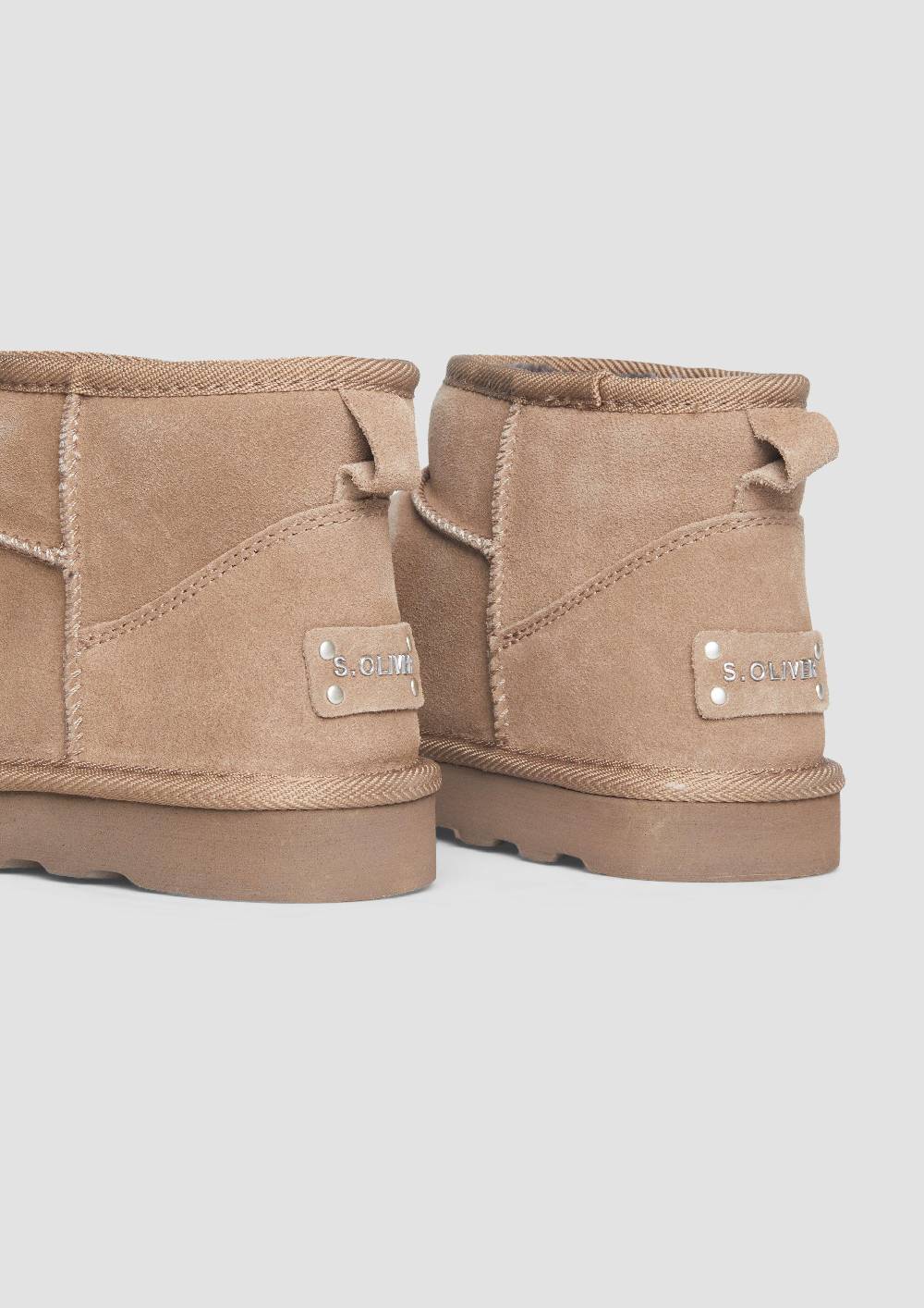 s.Oliver Flache Stiefel aus Leder Lagerräumung