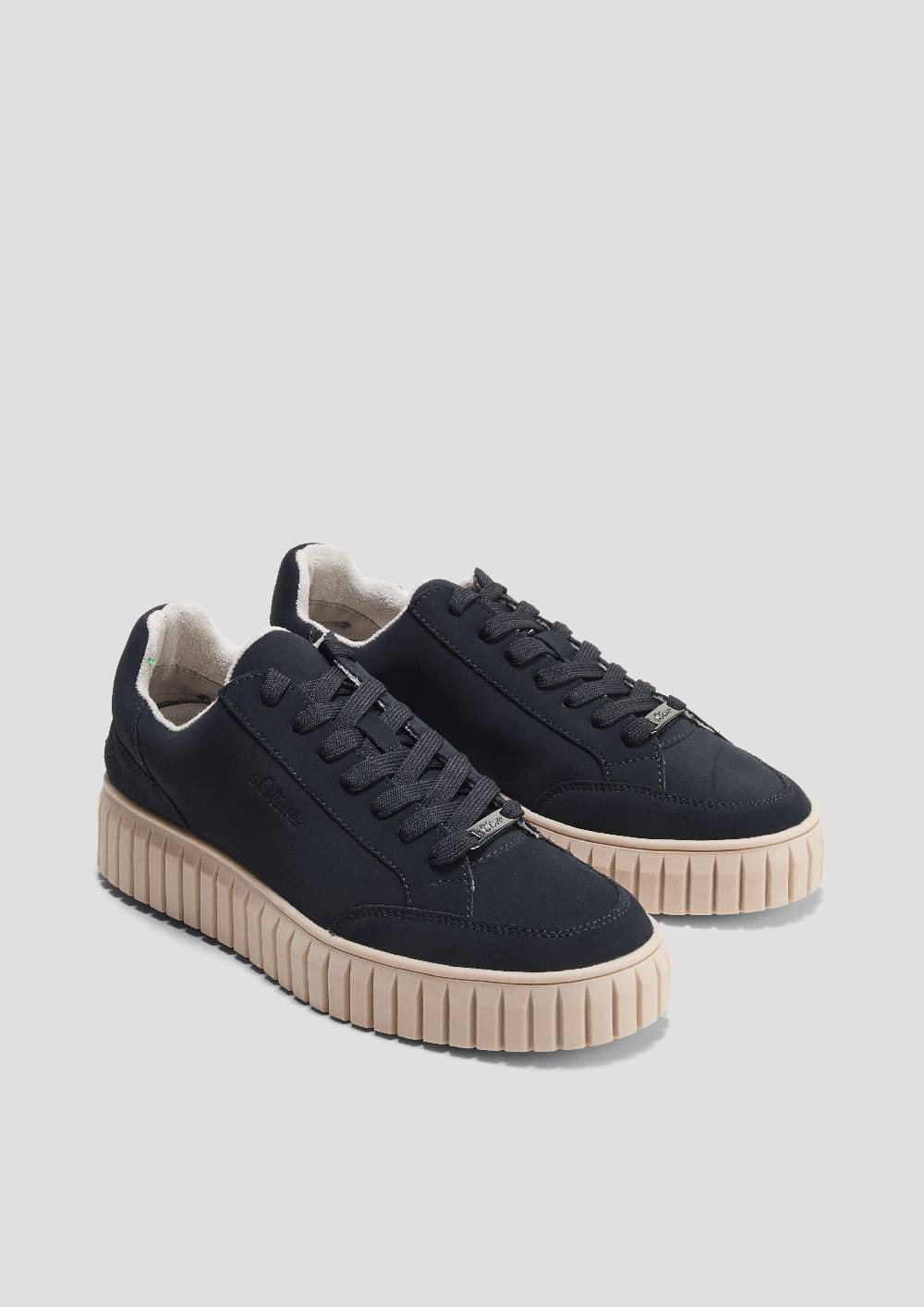 s.Oliver Schnürer in Leder-Optik Neueste Mode