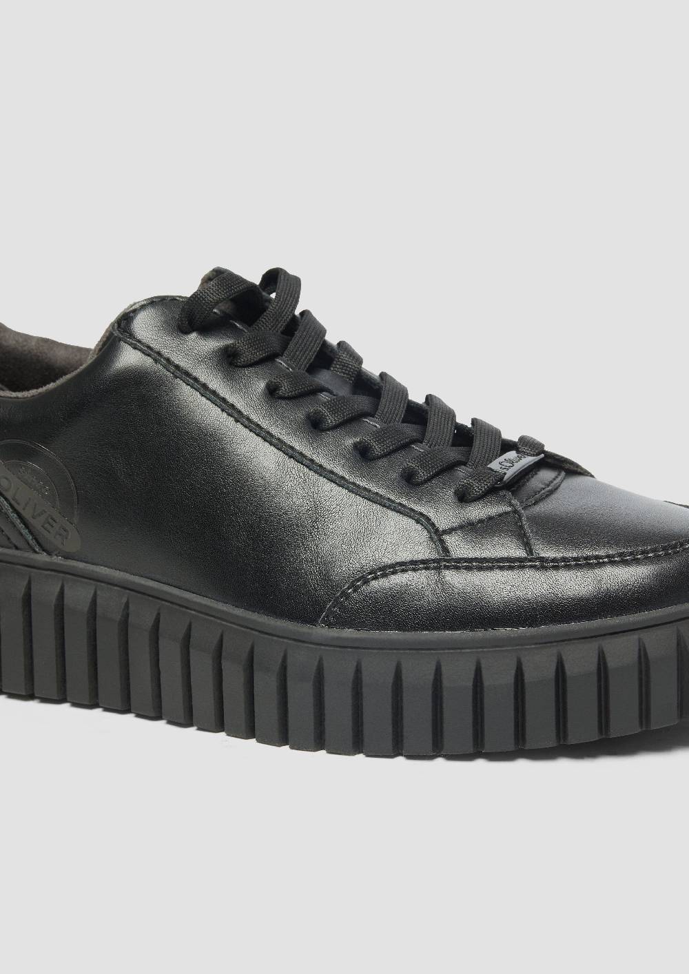 s.Oliver Schnürer in Leder-Optik Blitzangebot