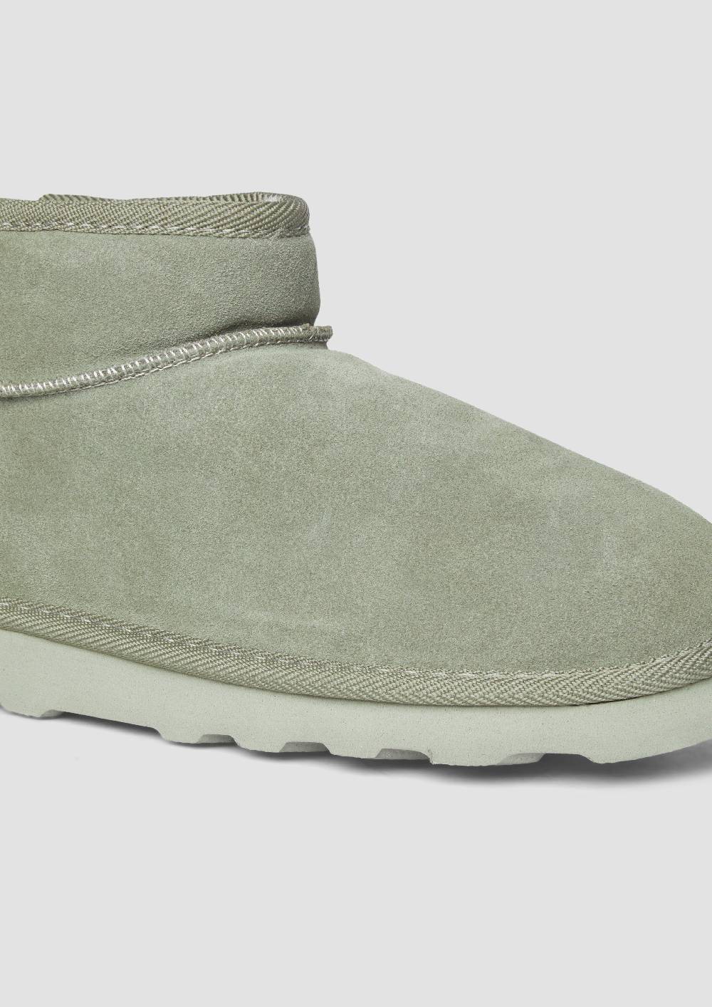 s.Oliver Flache Stiefel aus Leder Riesige Rabatte