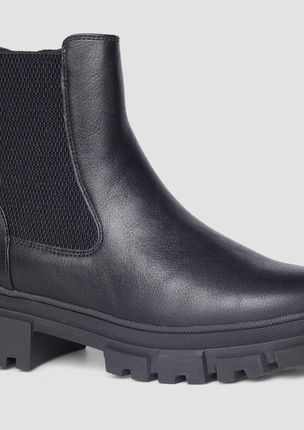 s.Oliver Chelsea Boots mit Kontrast-Detail Fabrikverkauf