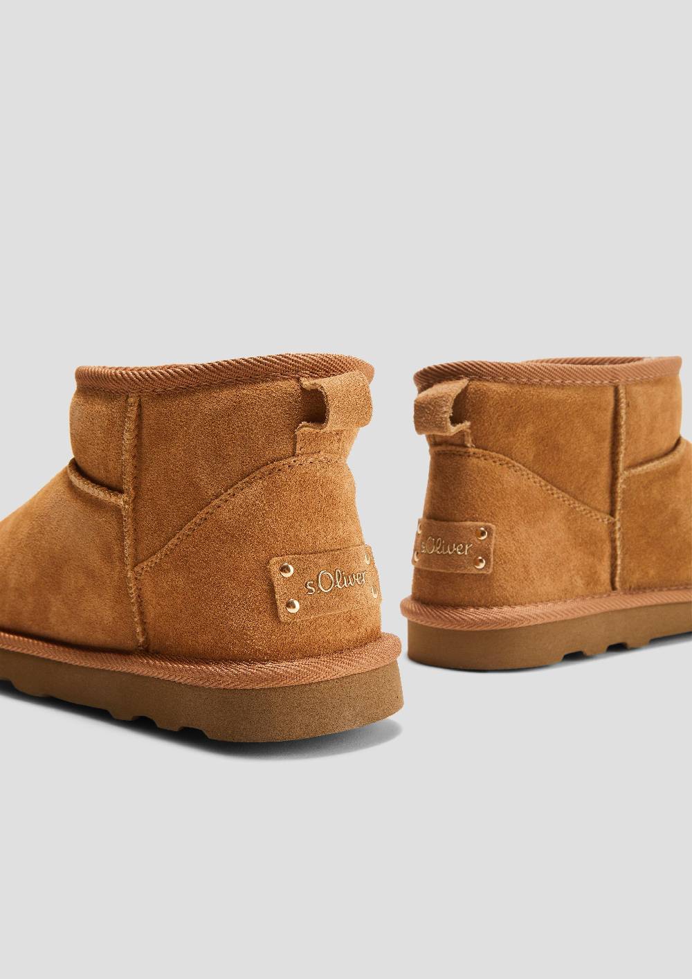 s.Oliver Flache Stiefel aus Leder Preisnachlass