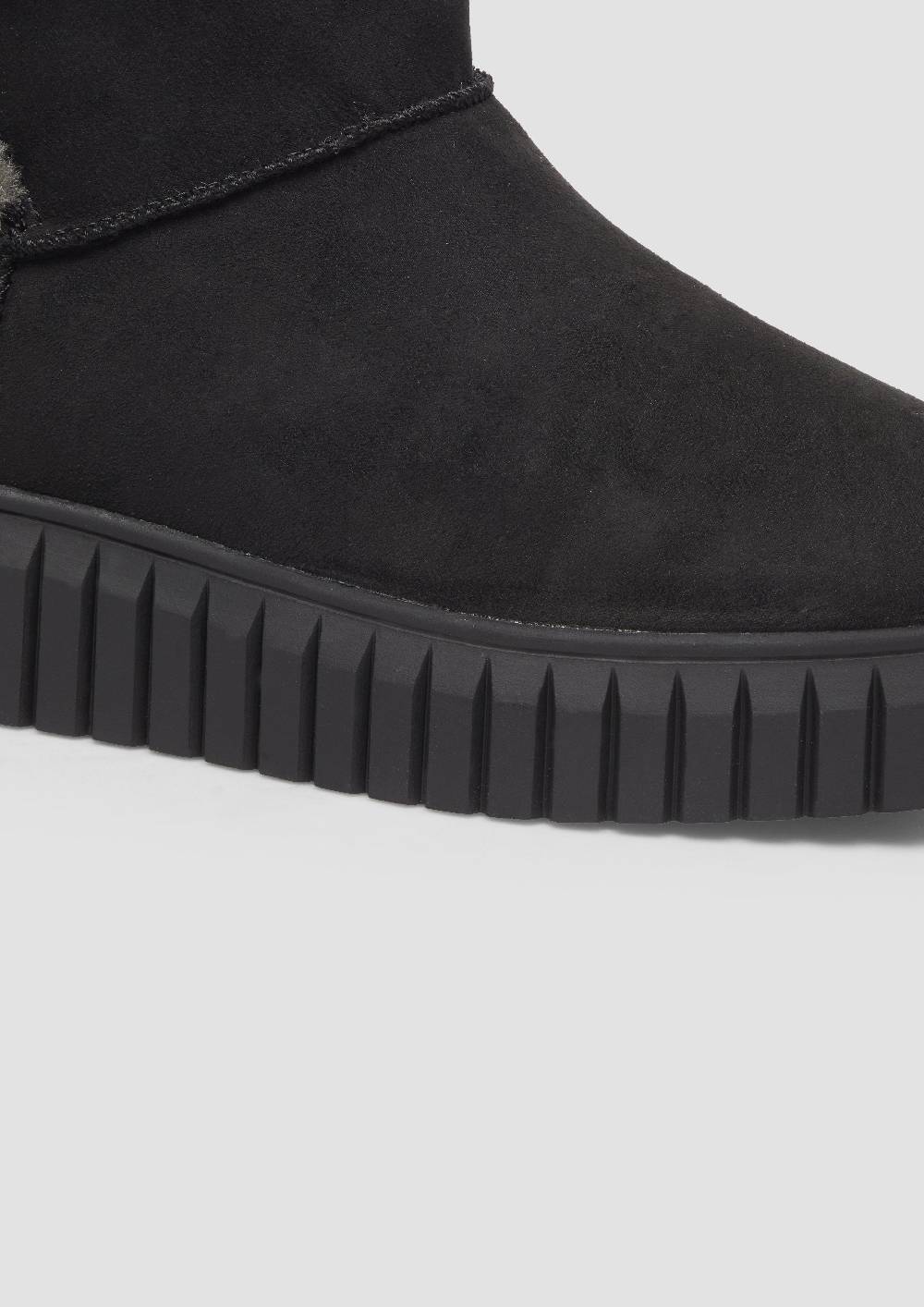 s.Oliver Gefütterte Boots mit Plateausohle Saisonschlussverkauf