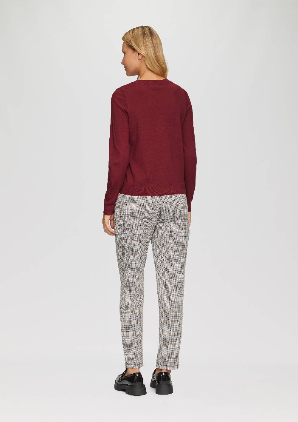 s.Oliver Weicher Pullover mit Rundhalsausschnitt aus Viskosemix Neuheiten