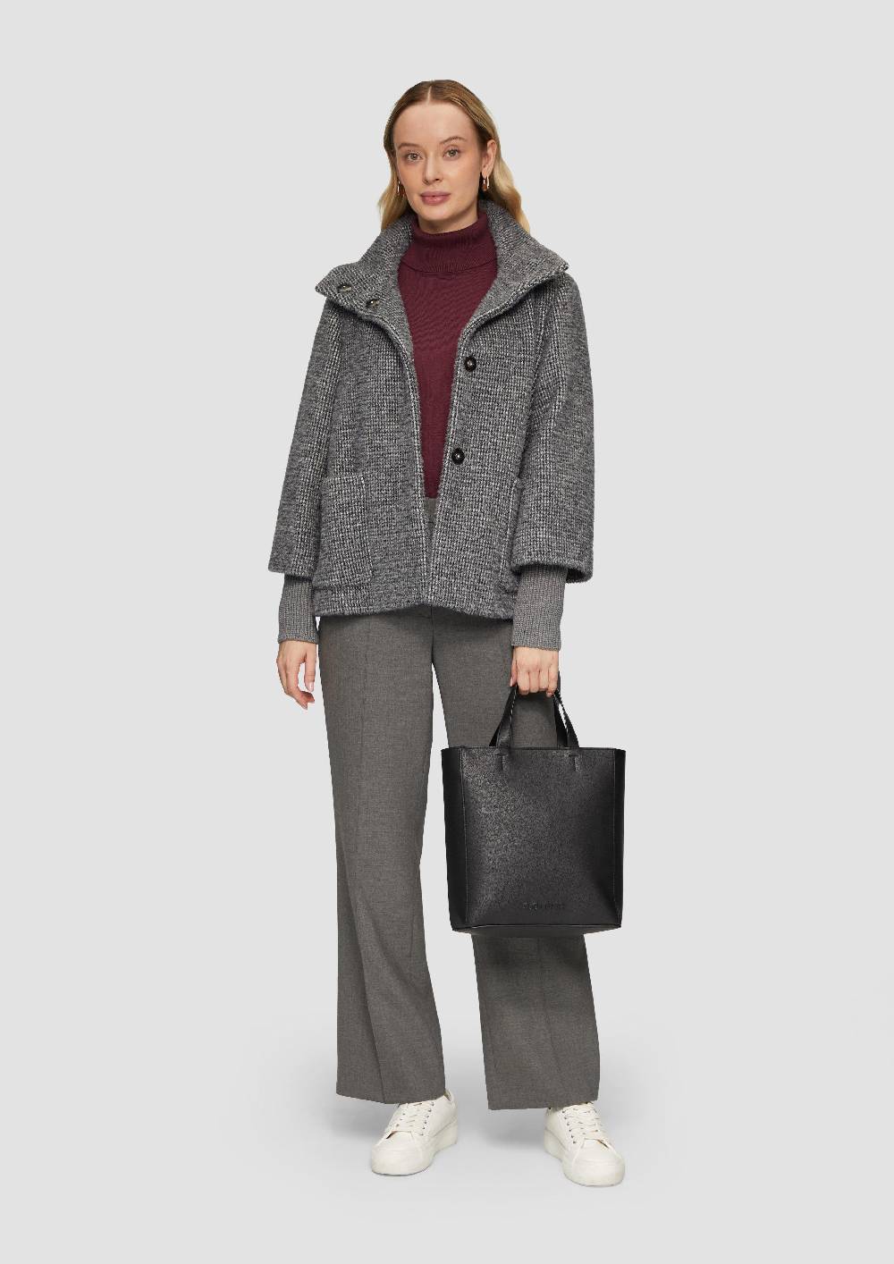 s.Oliver Flauschige Jacke mit Strickbündchen am Ärmel Räumungsverkauf