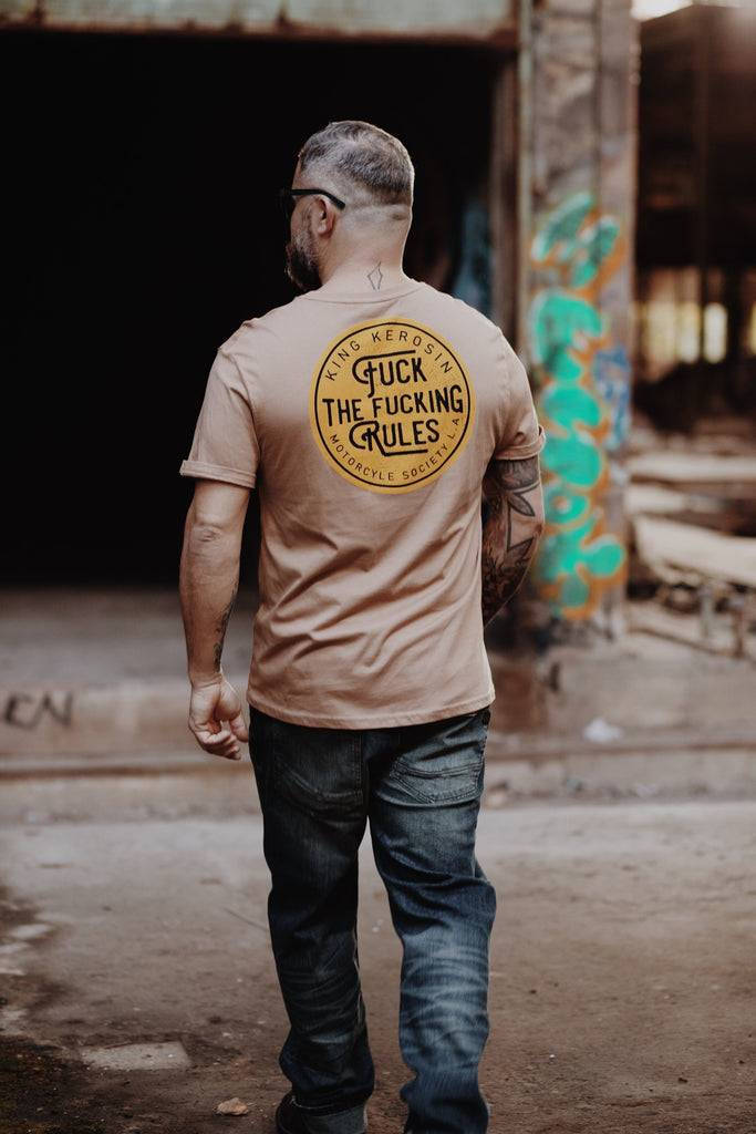 Queen Kerosin T-Shirt «Fuck The Fucking Rules» Kostenloser Versand international