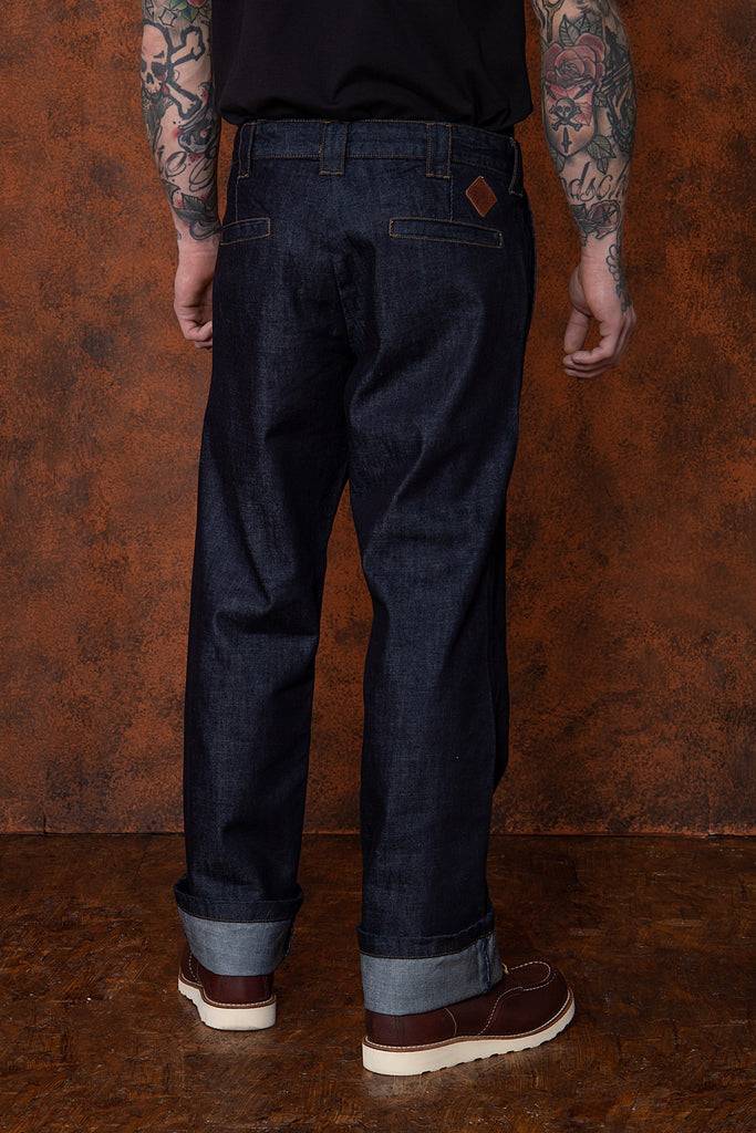 Queen Kerosin Straight Fit Jeans im Workwear-Style «Garage Wear» Vatertagsangebot