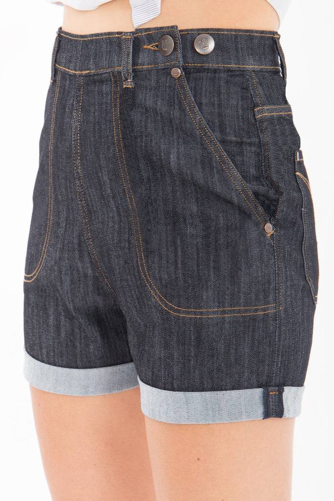 Queen Kerosin High Waist Jeans Shorts mit seitlichem Reißverschluss Rabatt