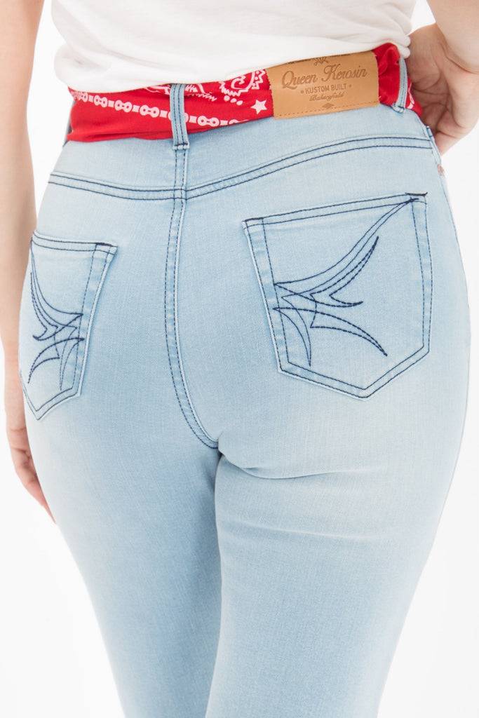 Queen Kerosin High Waist Jeans Betty Fit «Betty Fit» Versandkostenfrei