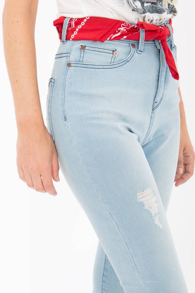 Queen Kerosin High Waist Jeans Betty Fit «Betty Fit» Versandkostenfrei