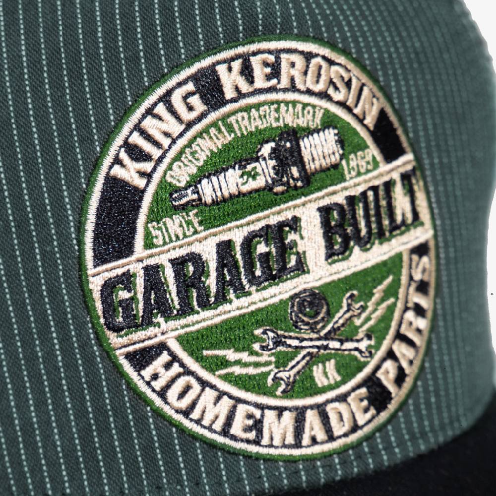 Queen Kerosin Trucker Cap «Garage Built» im Angebot