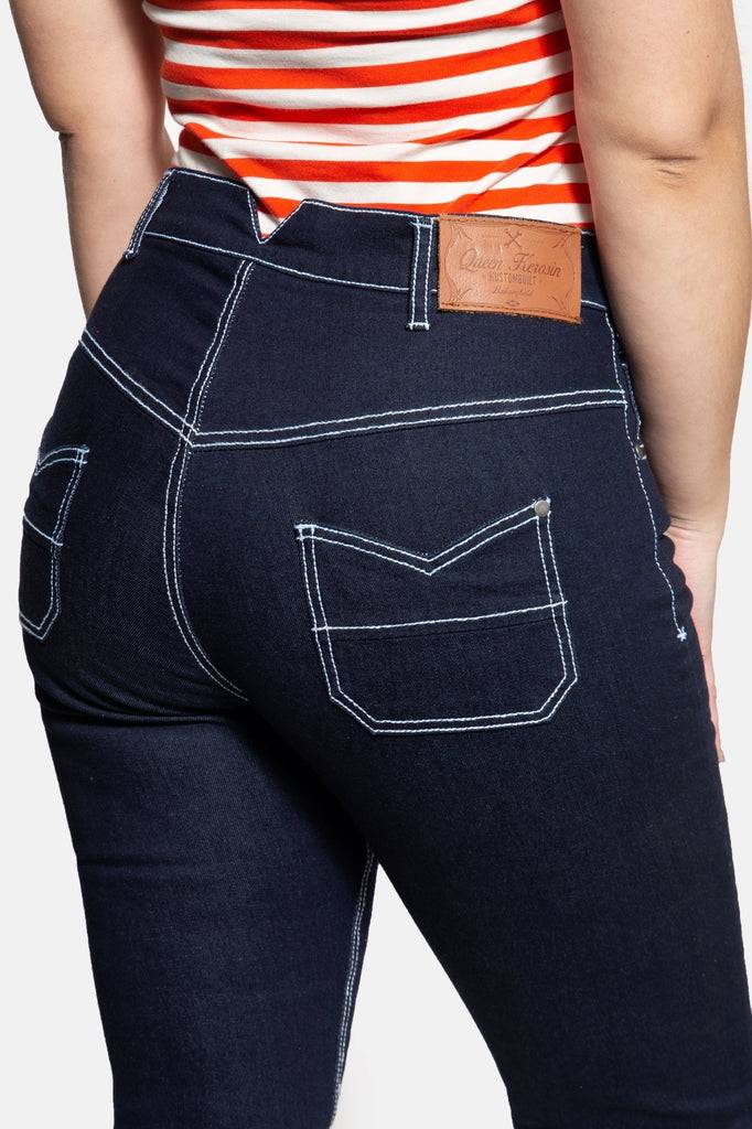 Queen Kerosin High Waist Slim Fit Jeans «Betty» Günstig kaufen