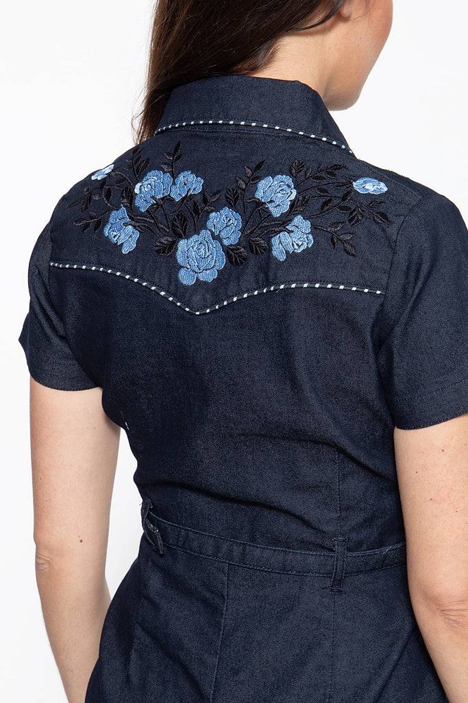 Queen Kerosin Jeanskleid im Westernchic Neueste Mode