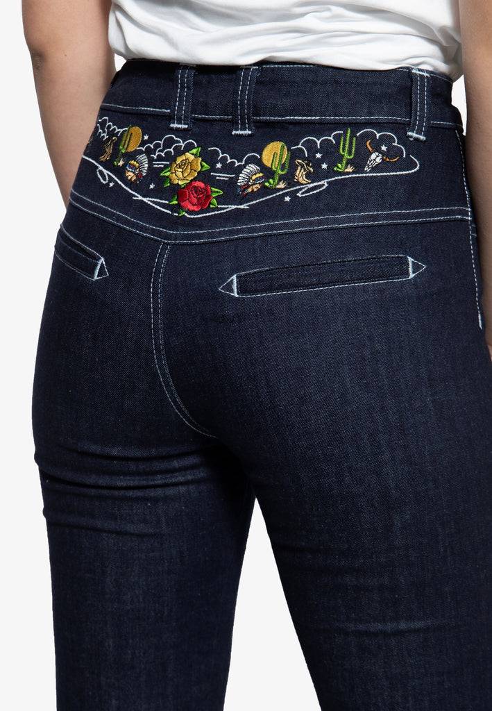 Queen Kerosin High Waist Jeanshose Günstiger Verkauf