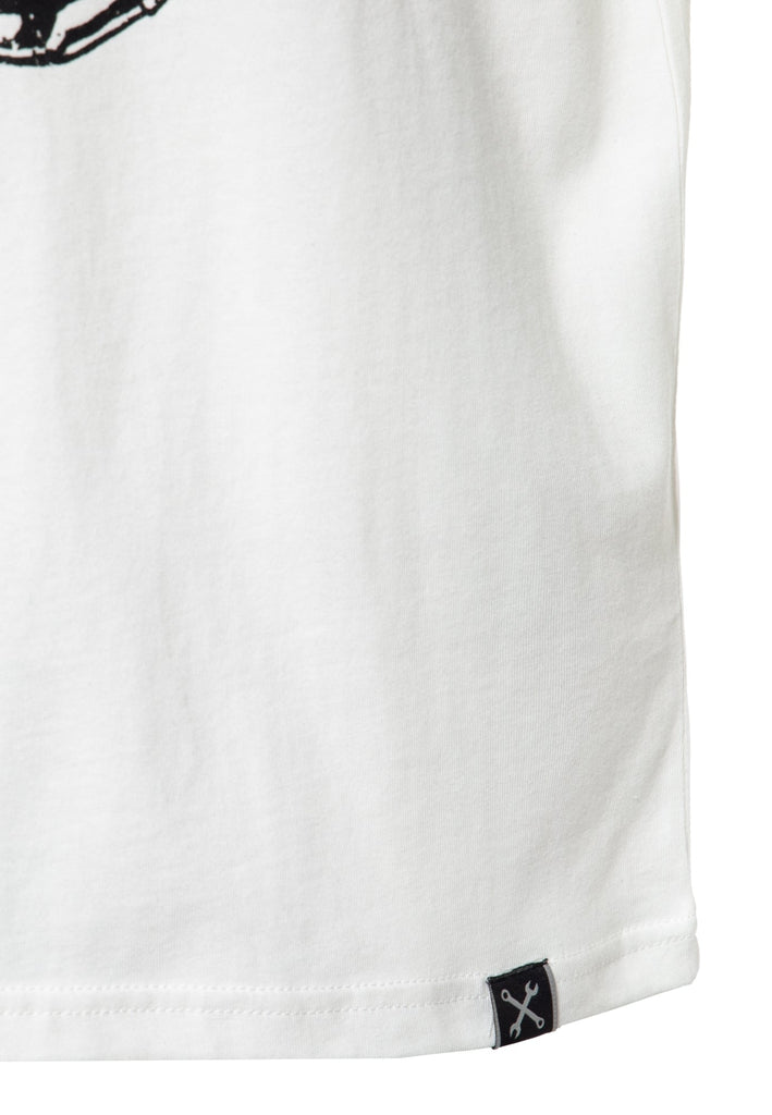 Queen Kerosin T-Shirt mit coolem Vintage-Print «Gasoline junkies» Nur noch ein Tag übrig
