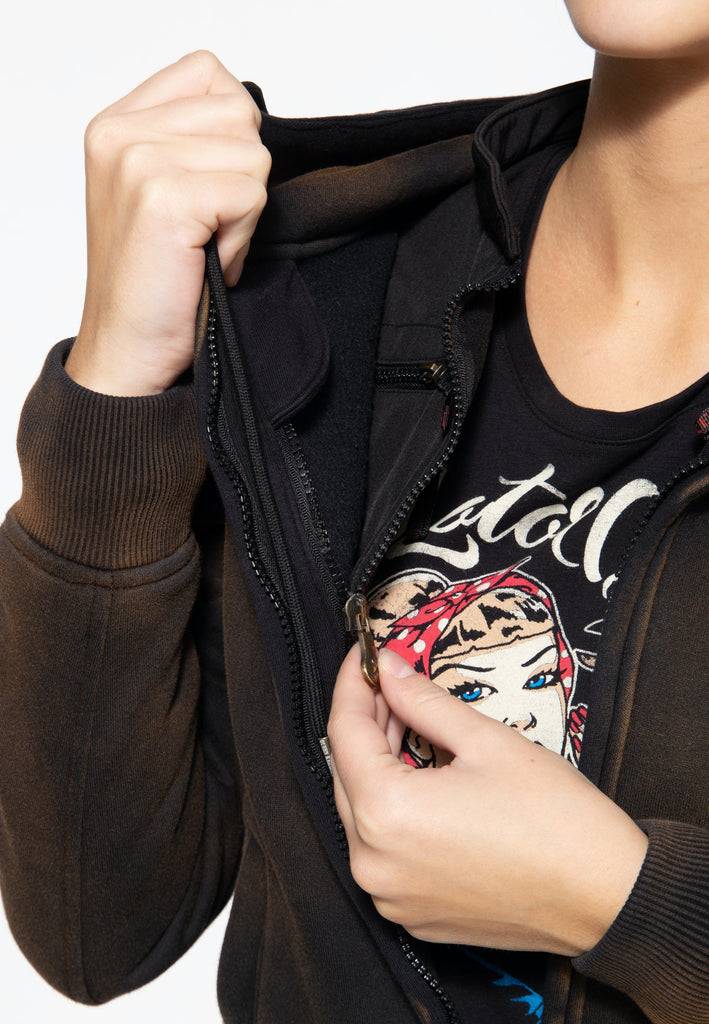 Queen Kerosin Outdoor Sweatjacke «Q.K. Adventure Gear» Limitierter Zeitrabatt