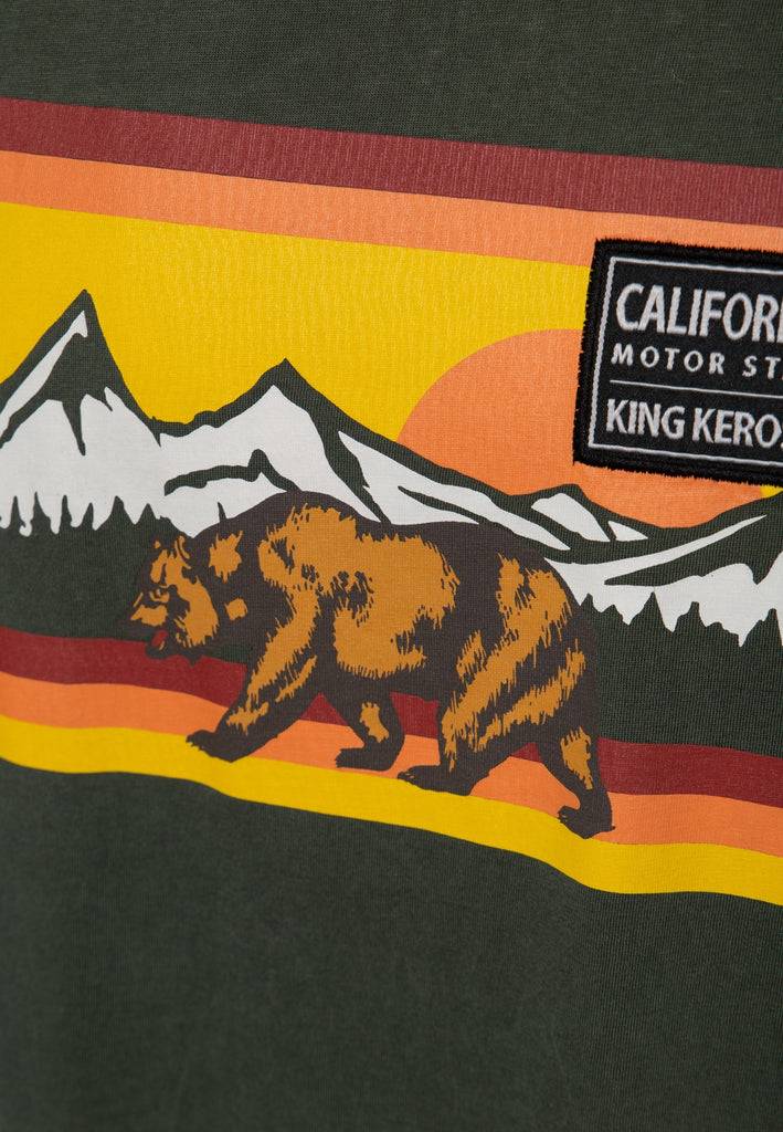 Queen Kerosin Acidwash T-Shirt «CA Bear» Flash Sale