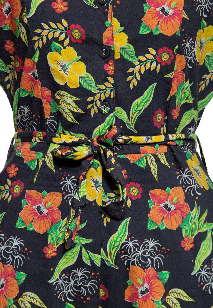 Queen Kerosin Blusen Jumpsuit «Hibiscus Black» Tägliche Deals